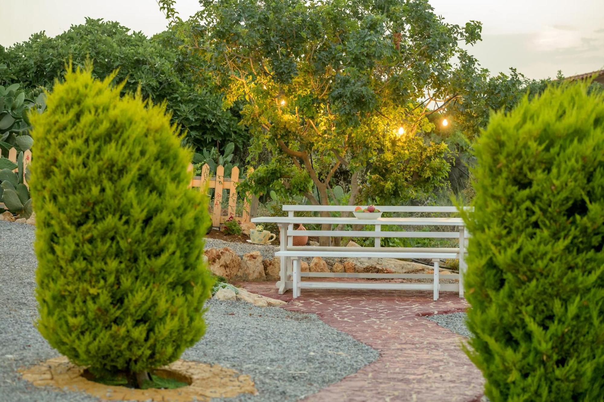 Villa Araucaria - Private Pool, Jacuzzi, Sea View Rethymno Exterior foto