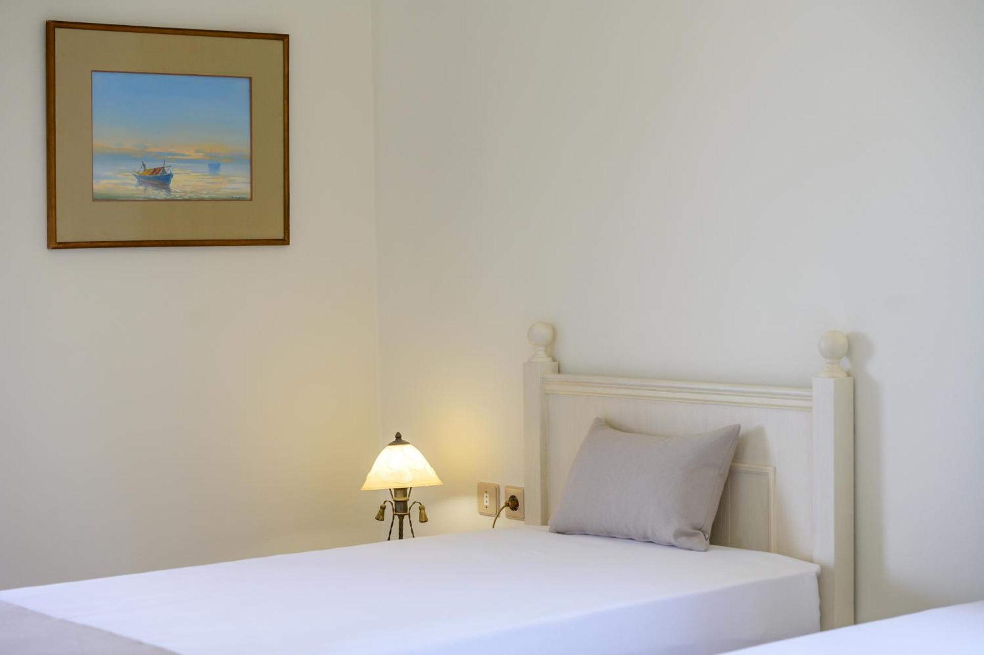 Villa Araucaria - Private Pool, Jacuzzi, Sea View Rethymno Exterior foto